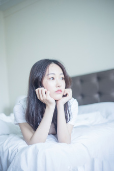 他在我丈夫面前要了我